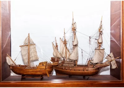 Replicas of ships in the maritime Museum